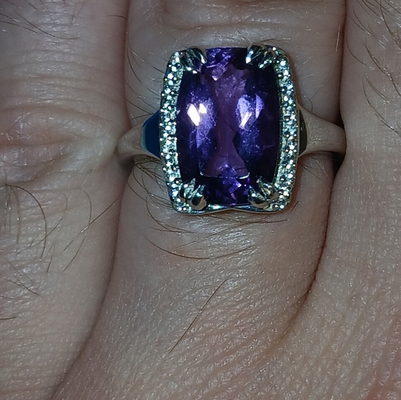 Persephones Hour-Glass Ring , Natural Amethyst From Brazil - Picture 4 of 4